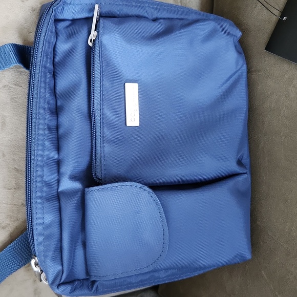 Baggallini crossbody wallet bag - Picture 3 of 17